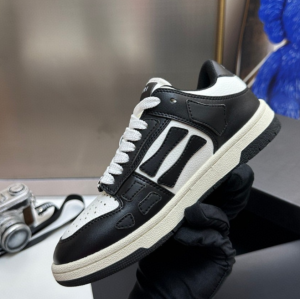 Scarpe sportive