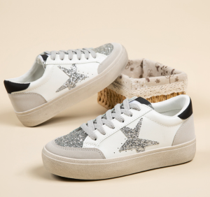 450 Scarpe sportive