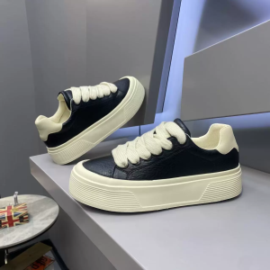 Scarpe sportive